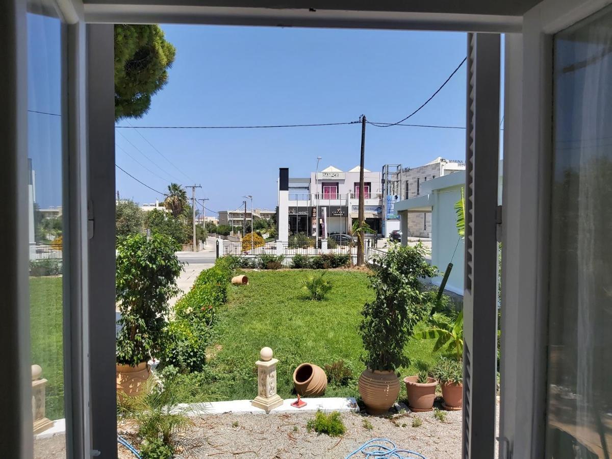 Tower Traditional Pool Villa Kremastí Dış mekan fotoğraf